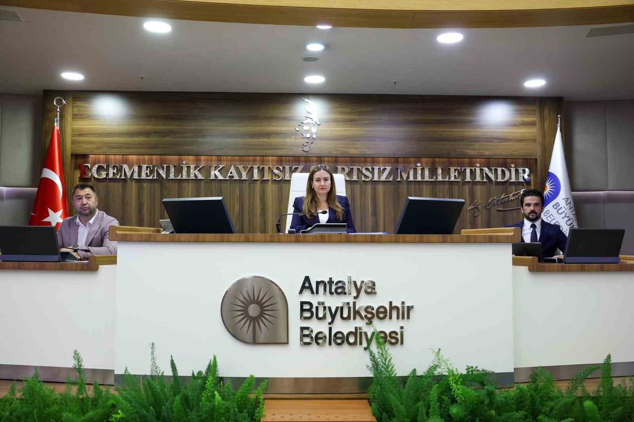 ANTALYA BÜYÜKŞEHİR BELEDİYE MECLİSİ’NİN TEMMUZ AYI İKİNCİ BİRLEŞİMİ BÜYÜKŞEHİR BELEDİYESİ BAŞKAN...